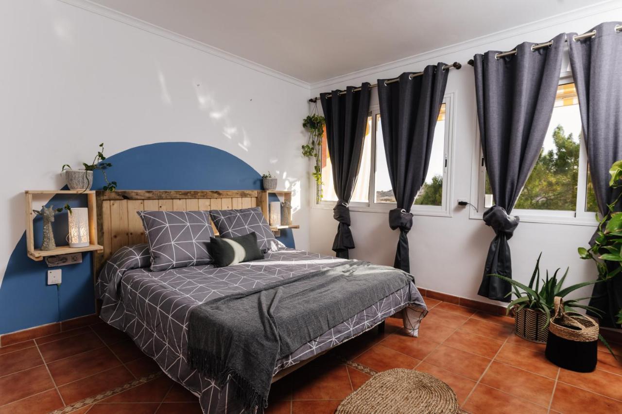 Hostel Los Amigos Yoga & Wellness La Mareta エクステリア 写真