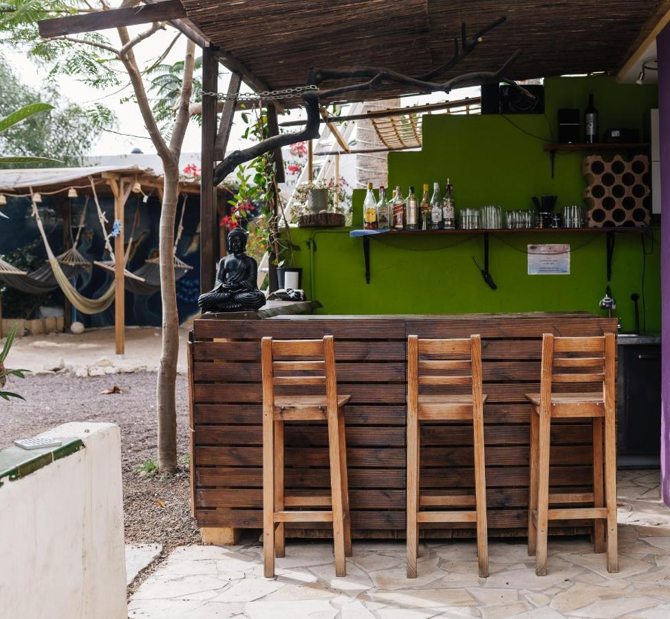 Hostel Los Amigos Yoga & Wellness La Mareta エクステリア 写真